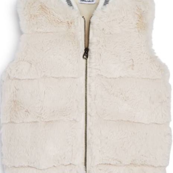 Splendid Fur Vest - Picture 5 of 5